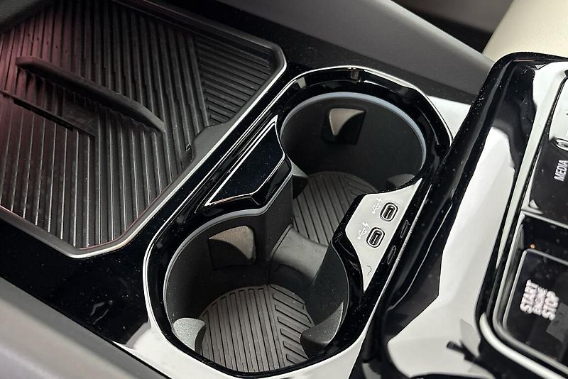BMW Řada 5 540d xDrive Touring - fotka 20 z 20