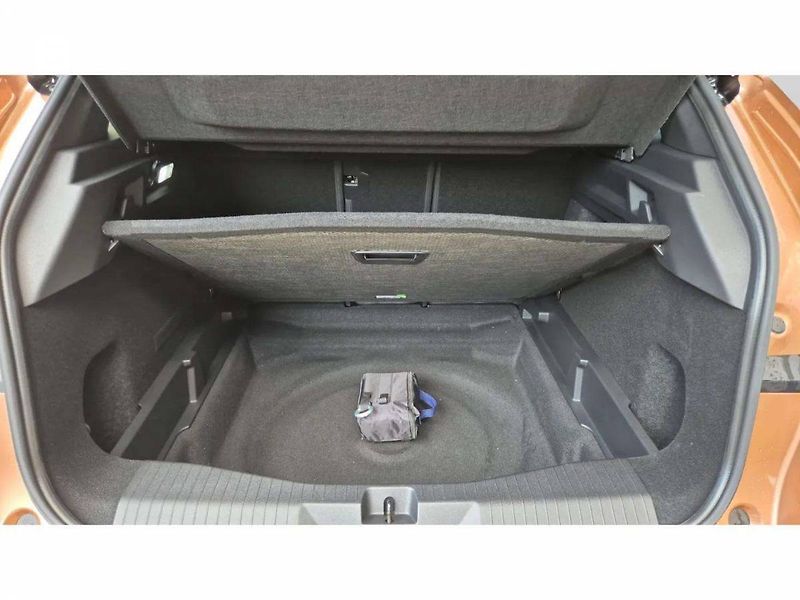 Opel Grandland (2026) GS Hybrid 1.2 TURBO (107kW/145 - fotka 35 z 38
