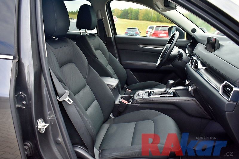 Mazda CX-5 (2018) 2,5i Revolution Top AWD - fotka 13 z 33
