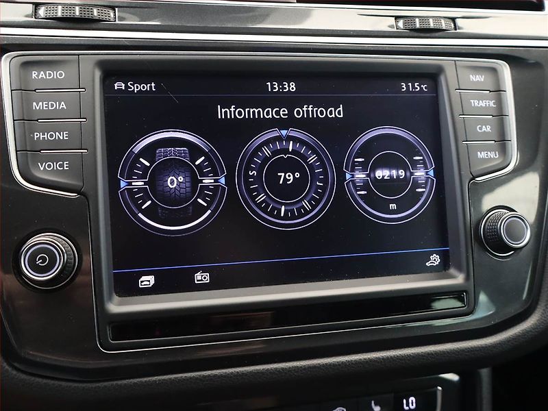 Volkswagen Tiguan (2017) Highline 2.0 TDI, 4X4 - fotka 20 z 24