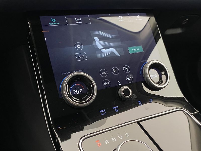 Land Rover Range Rover Velar P250 HSE AWD AUT CZ - fotka 33 z 45