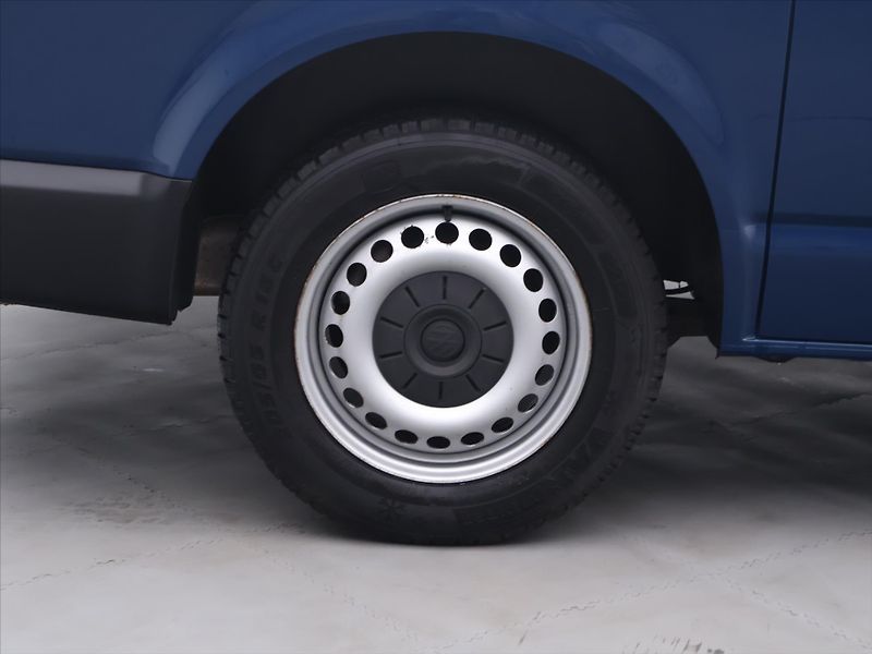 Volkswagen Transporter 2,0 TDI 75kW 6-Míst CZ DPH - fotka 23 z 30