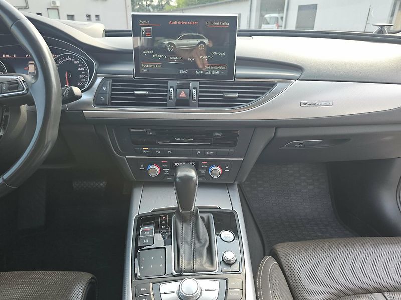 Audi A6 (2018) Allroad - fotka 26 z 34