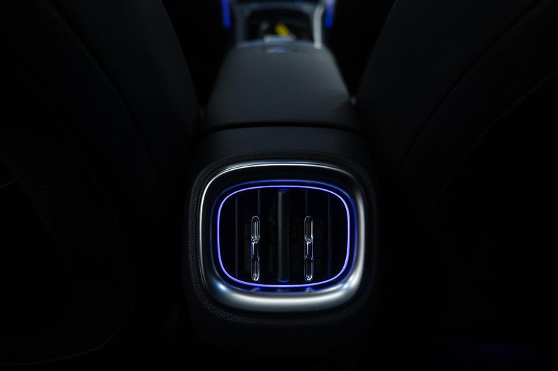Smart #3 (2025) BRABUS 315 KW 4X4 ELEKTRO - fotka 38 z 63