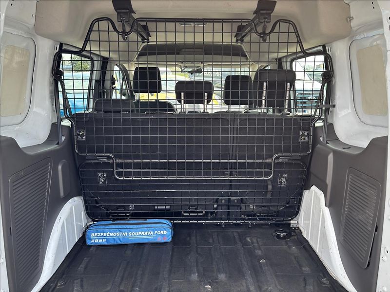 Ford Transit Connect 1,5 EcoBlue Trend 74kW - fotka 11 z 30