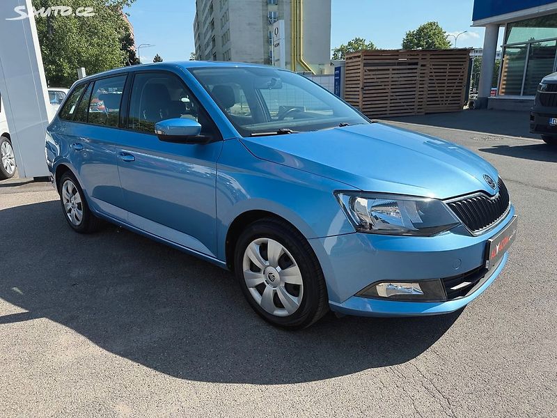 Škoda Fabia 1.2 TSI Ambition Plus - fotka 3 z 28