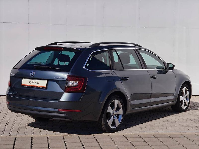 Škoda Octavia Green tec Style 1,4TSI - fotka 2 z 21