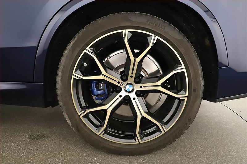 BMW X5 (2023) xDrive45e iPerf. - fotka 12 z 22