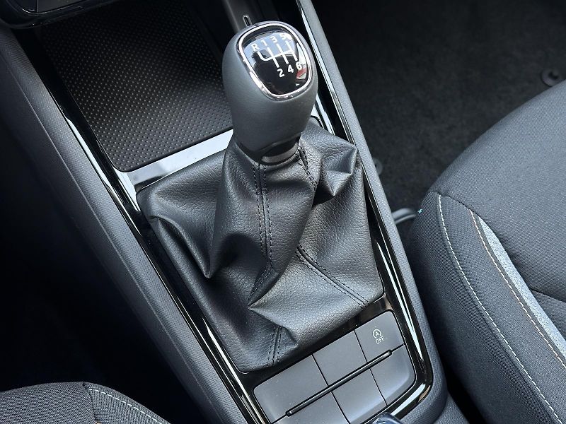 Škoda Kamiq 1.0TSi 116PS 2Z.KLIMA Tempomat - fotka 28 z 38
