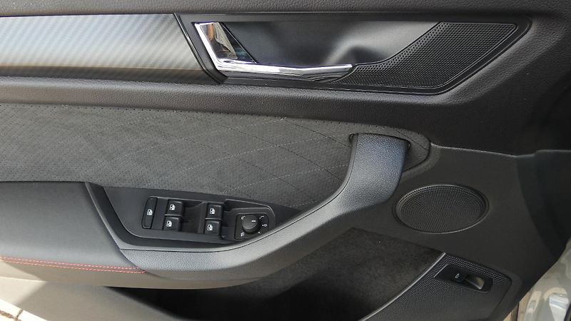Škoda Kodiaq 2.0 TSI 180 kW RS Challenge 4x - fotka 9 z 25