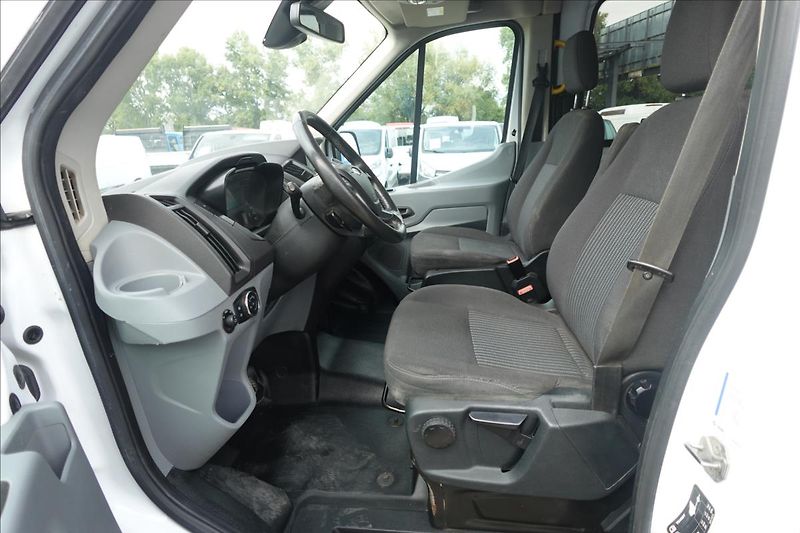 Ford Transit 2,0 TDCI  L3H2 8MÍST BUS KLIMA - fotka 25 z 48
