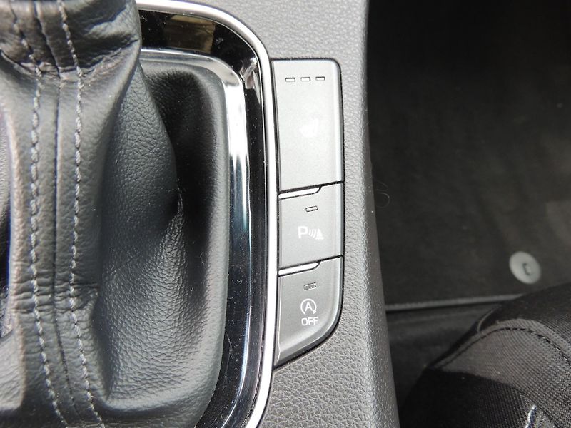 Hyundai i30 (2019) Combi 1.6CRDi,100kw,automat,ČR - fotka 27 z 49