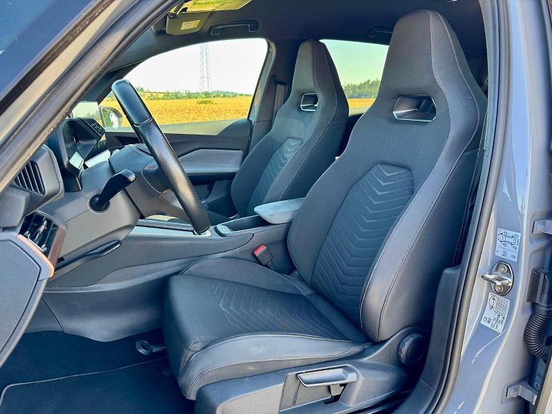 Cupra Born (2022) 58kWh, SOH 86%,KEYLESS - fotka 7 z 19