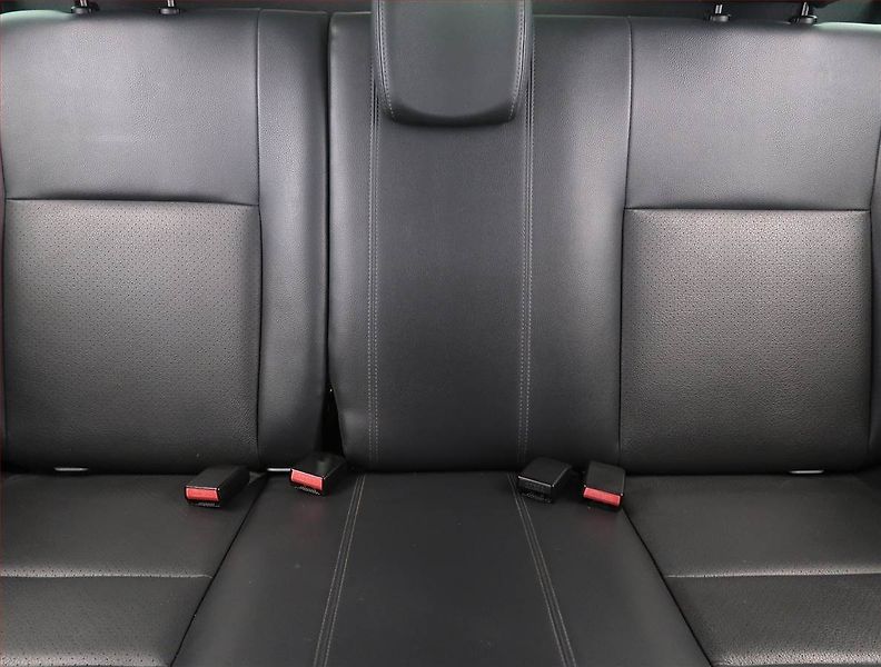 Dacia Duster (2011) 1.5 dCi, Park. senzory - fotka 10 z 15