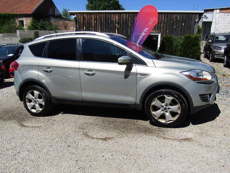Ford Kuga (2009) 2.0 TDCi 100kW - fotka 8 z 36