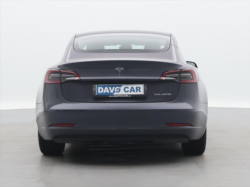 Tesla Model 3 Long Range 75kWh AWD sOH 93,2% - fotka 6 z 32