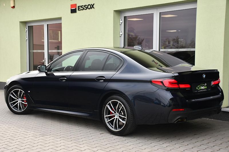BMW Řada 5 520i M-SPORT 1M ČR REZERVACE - fotka 3 z 39