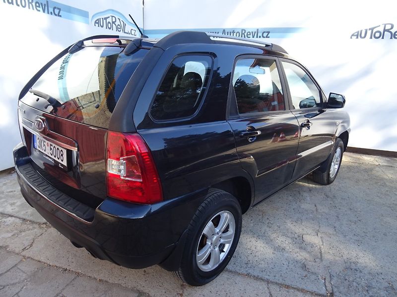Kia Sportage (2009) 2.0i,104kW,NovéČR,klima - fotka 4 z 23