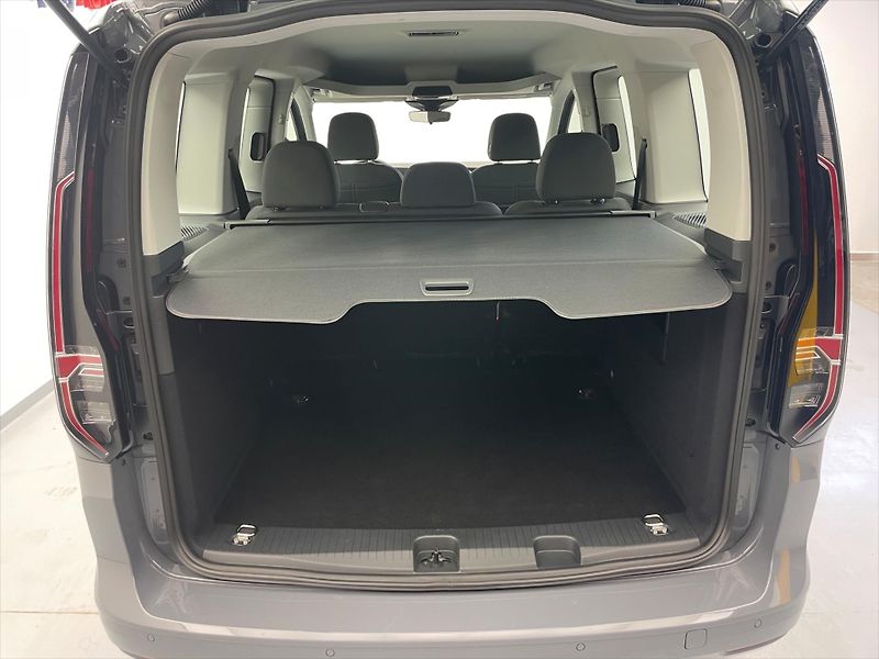 Volkswagen Caddy (2026) Life 1,5 TSI DSG - fotka 7 z 25