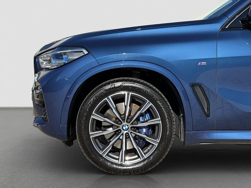 BMW X5 xDrive30d - fotka 21 z 21