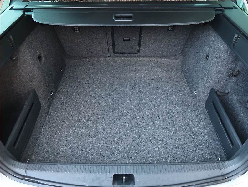 Škoda Octavia (2015) 2.0 TDI, Automat, Serv.kniha - fotka 14 z 19