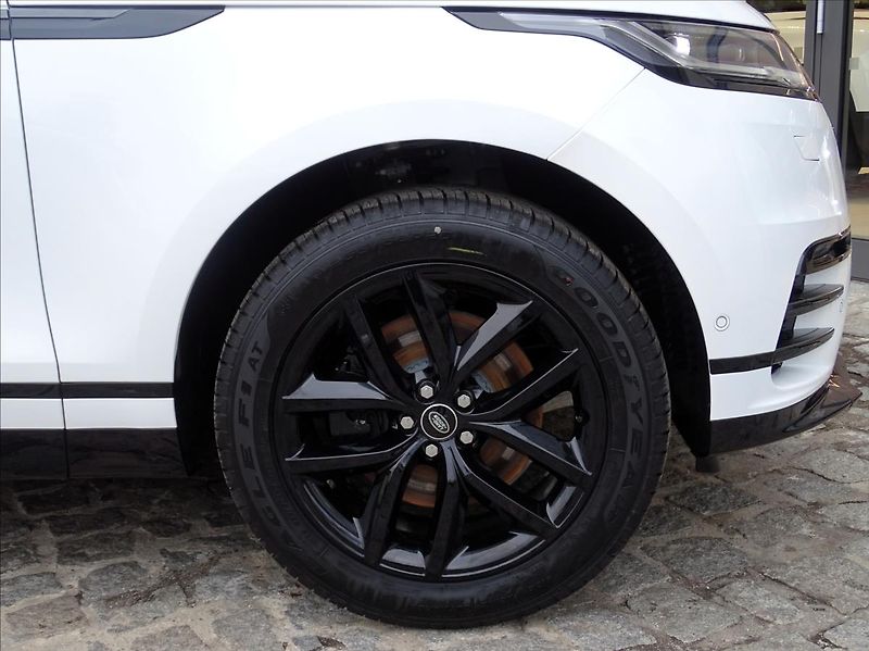 Land Rover Range Rover Velar (2026) 2,0 D200 DYNAMIC SE AWD - fotka 19 z 19