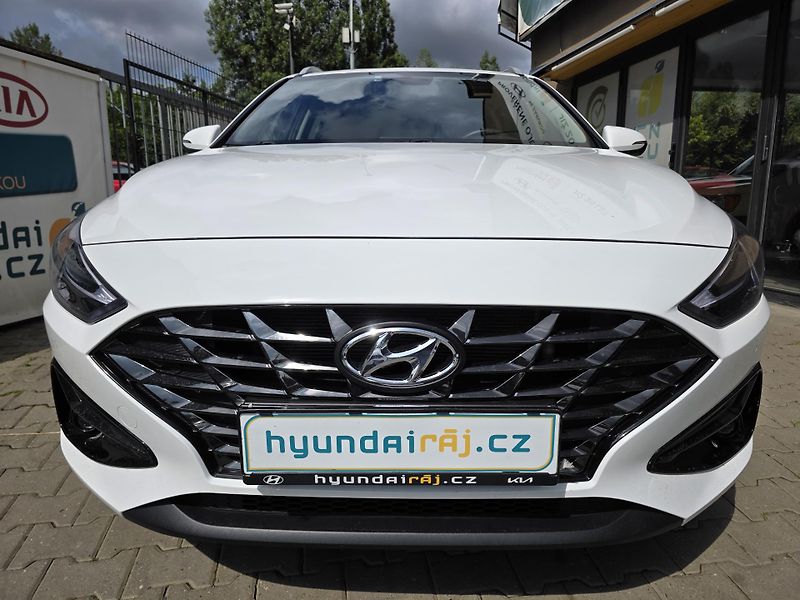 Hyundai i30 (2022) 1.5-1.MAJITEL-AUTOMAT-ZÁRUKA - fotografie inzerátu