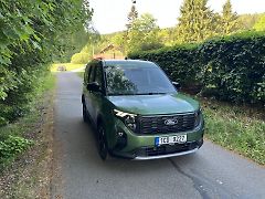 Ford Tourneo Courier (2024) Ford tourneo courier active  - fotografie inzerátu