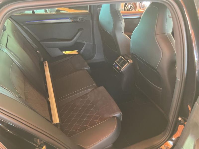 Škoda Superb 2,0 TDI TAŽNÉ WEBASTO - fotka 7 z 11