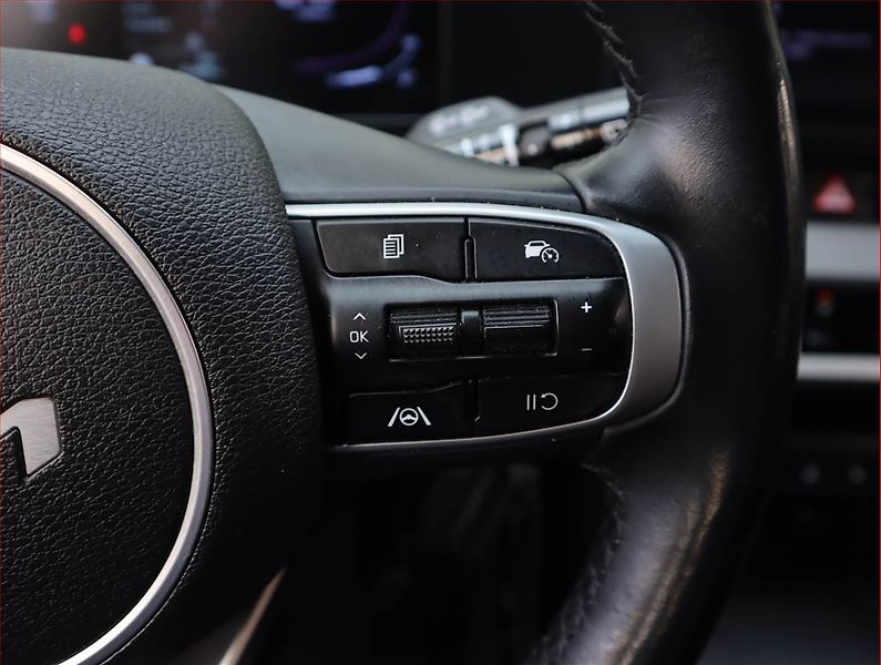 Kia Sportage (2022) 1.6 T-GDI - fotka 13 z 18