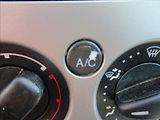 Ford Focus 1,6 i, klima, serv. kniha, - náhled 22