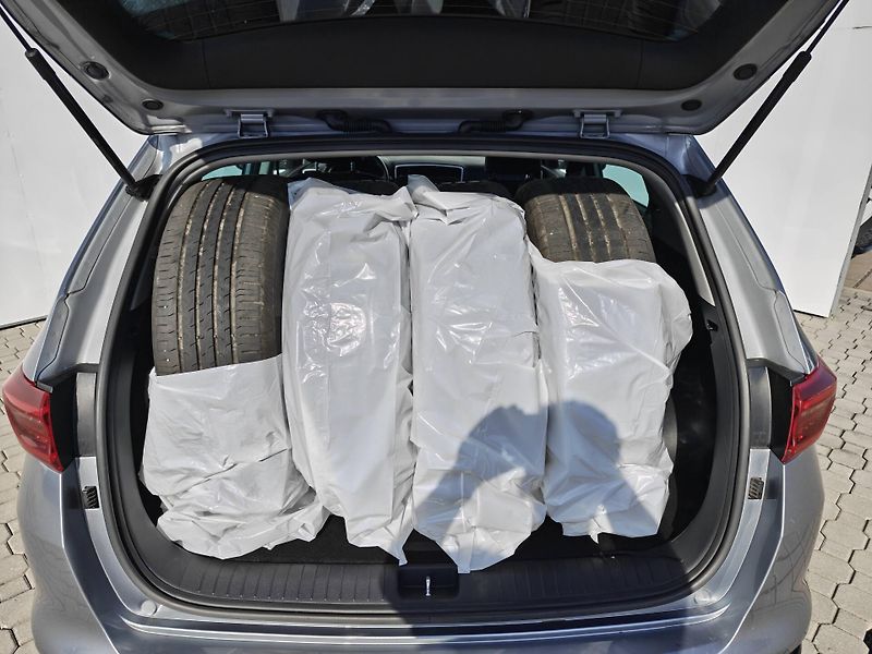 Kia Sportage TOP 1,6 CRDi - fotka 24 z 25