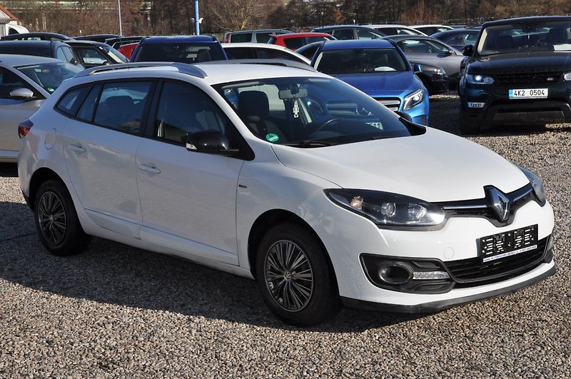 Renault Mégane 1.2TCe 85kW KOMBI - fotka 2 z 16