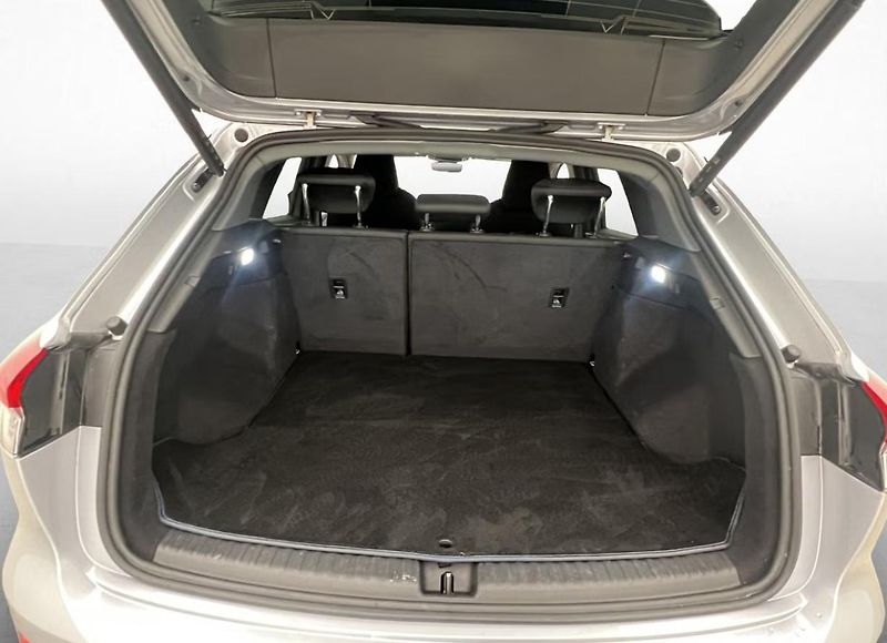 Audi Q4 50 e-tron Q Kamera Matrix - fotka 7 z 31