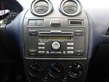 Ford Fiesta (2007) 1.3i, 2.maj,ČR, AC, STK2/28 - náhled 13