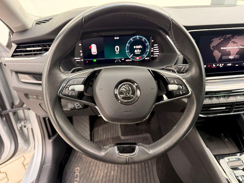 Škoda Octavia (2022) COM STY TS 4X4 140/2.0 A7F - fotka 20 z 35