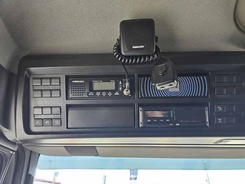 MAN TGX 28.510 BLS 6x2 hydraulika - fotka 13 z 17
