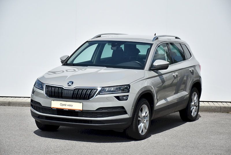Škoda Karoq (2021) Style PLUS 2.0 TDI 85kW DSG - fotka 6 z 35