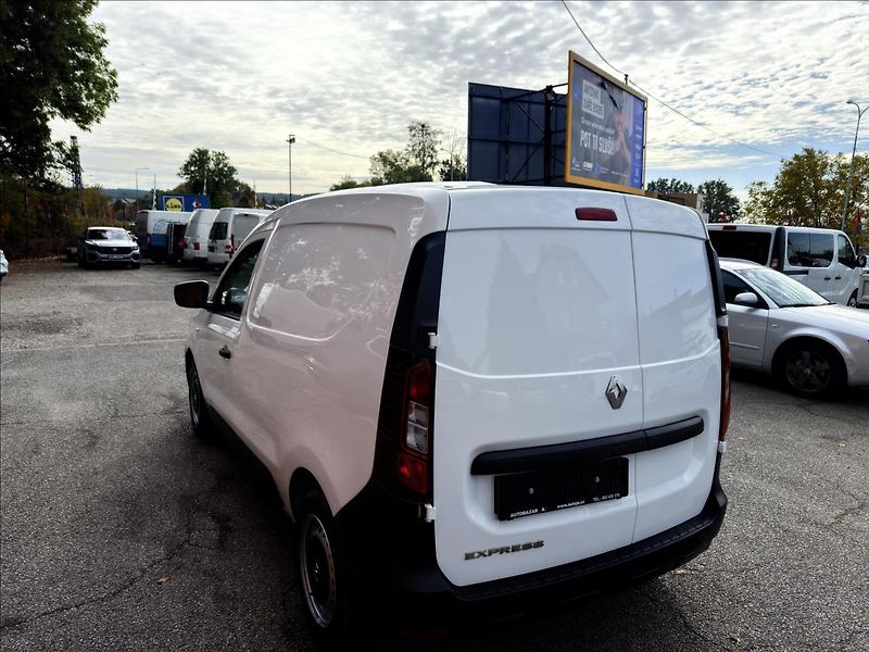 Renault Express 1,5 DCi - fotka 7 z 23