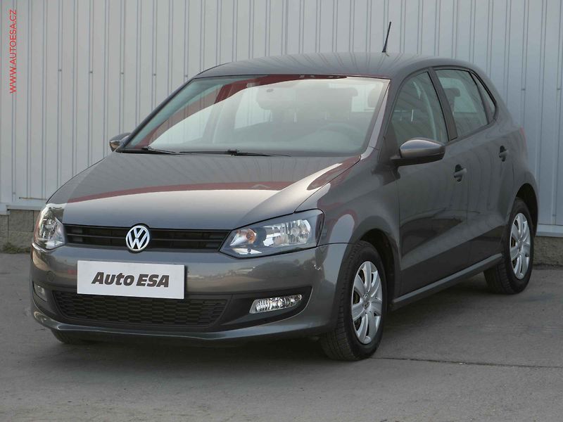 Volkswagen Polo (2010) 1.2i, 2.maj,ČR, Klima - fotka 3 z 15