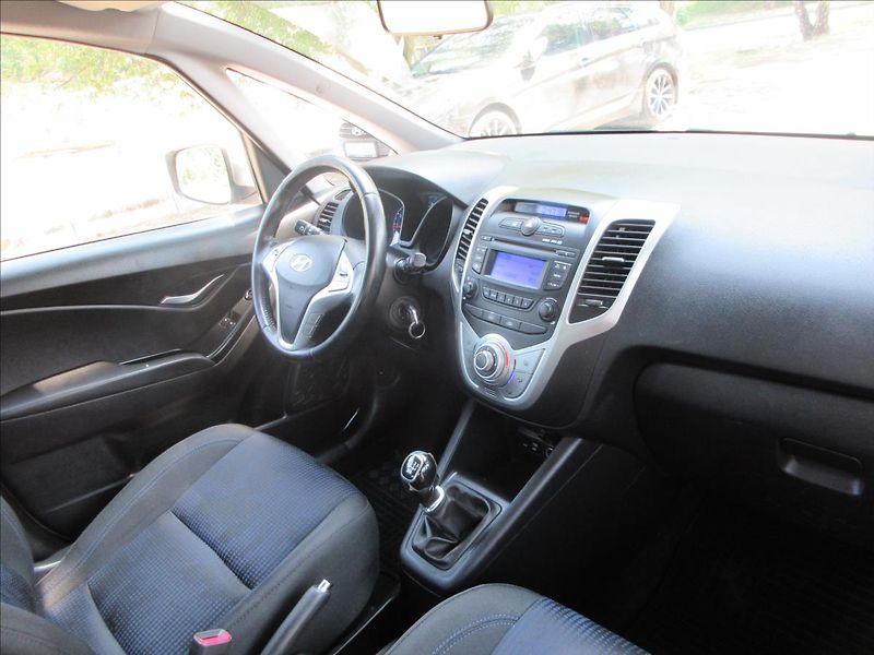 Hyundai ix20 1,4 i Klima, Tažné, Nové v ČR - fotka 14 z 26
