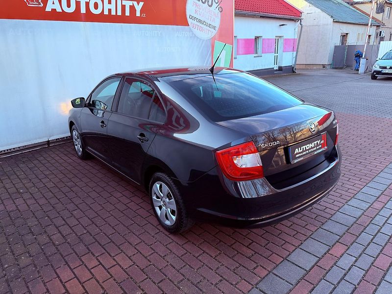 Škoda Rapid 1.2 TSi Ambition Fresh, ČR - fotka 8 z 23