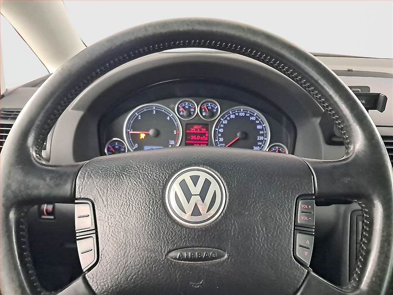 Volkswagen Sharan (2008) 2.0 TDI, Xenony, Tempomat - fotka 17 z 17