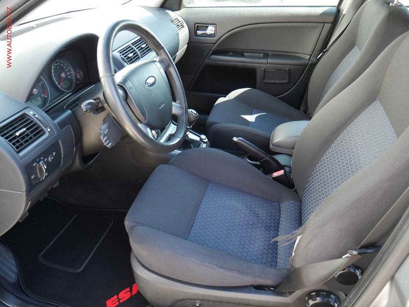 Ford Mondeo (2005) 2.0TDCi, ČR, AC, TZ - fotka 9 z 15