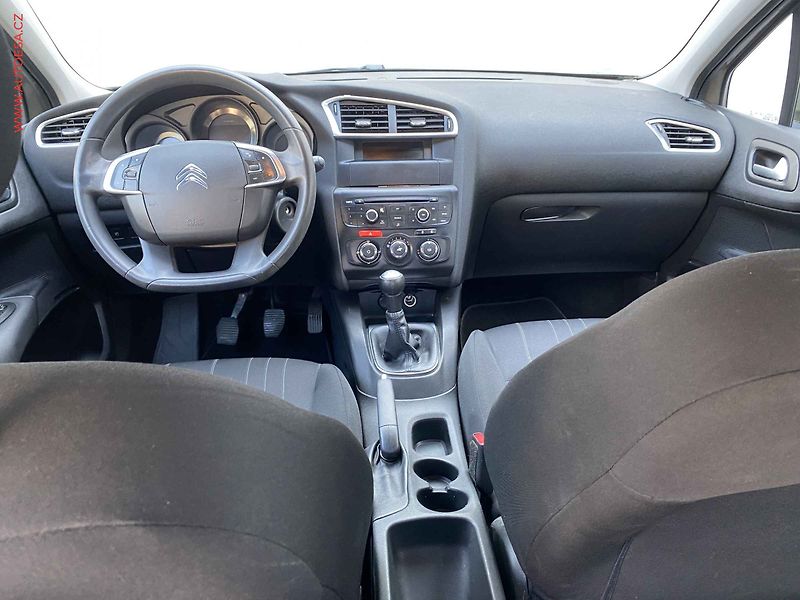 Citroën C4 (2013) 1.4 VTi, ČR, AC, tempo - fotka 8 z 16