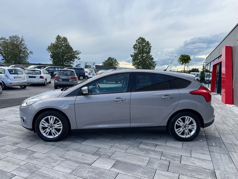 Ford Focus (2011) Trend 1.6 Ti-VCT - fotka 8 z 30