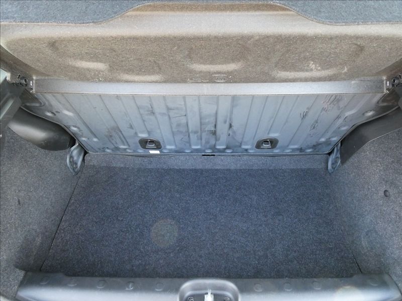 Fiat Panda 1,2 51 kW, po servise - fotka 31 z 37