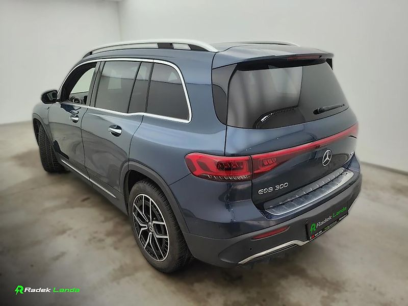 Mercedes-Benz EQB (2022) 4MATIC AMG Line - fotka 2 z 8