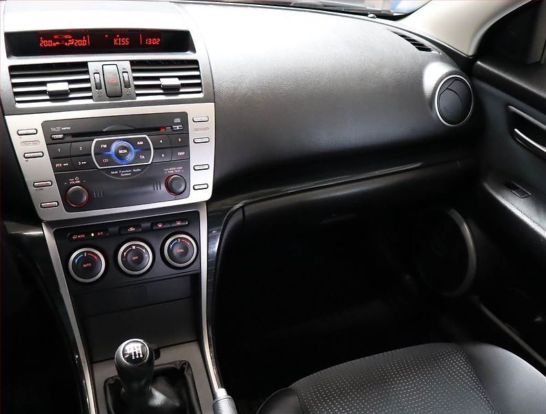 Mazda 6 (2008) 2.0, Tempomat - fotka 8 z 18