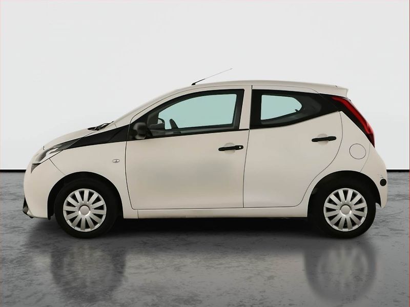 Toyota Aygo (2021) 1.0 VVT-i, LPG - fotka 3 z 12